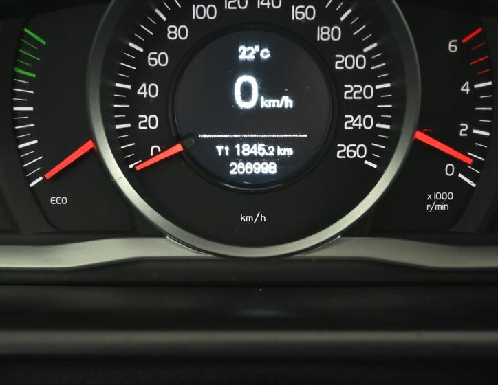 Volvo XC60 14