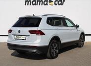 Volkswagen Tiguan 7