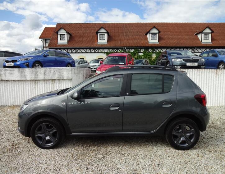Dacia Sandero 4