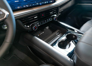 Chevrolet Suburban 30