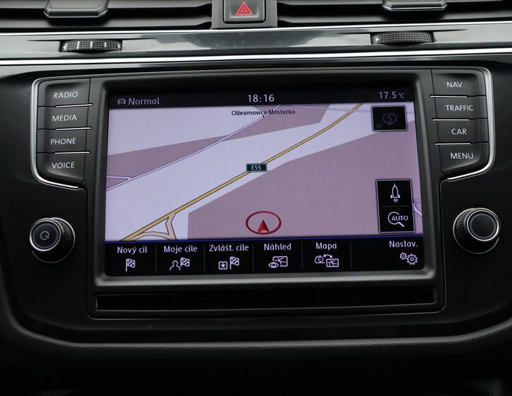 Volkswagen Tiguan 24