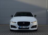 Jaguar XE 2