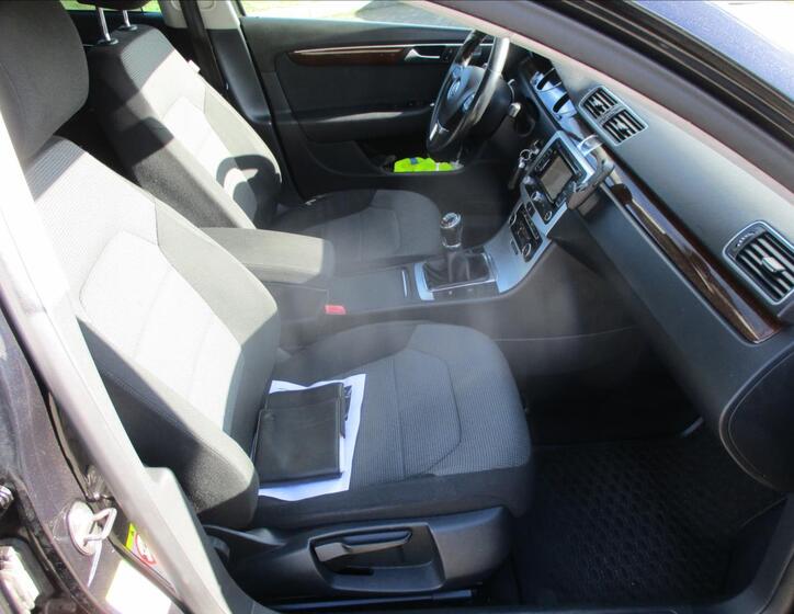 Volkswagen Passat 15