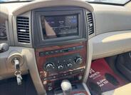 Jeep Grand Cherokee 24