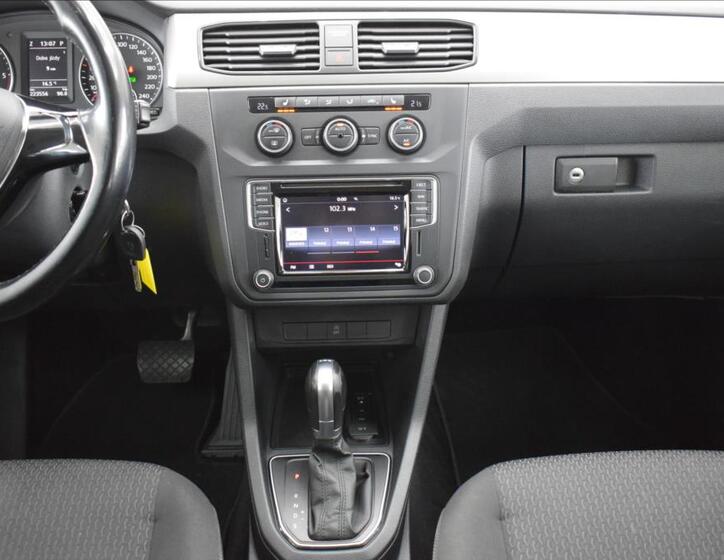 Volkswagen Caddy 19