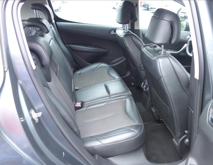 Peugeot 308 14