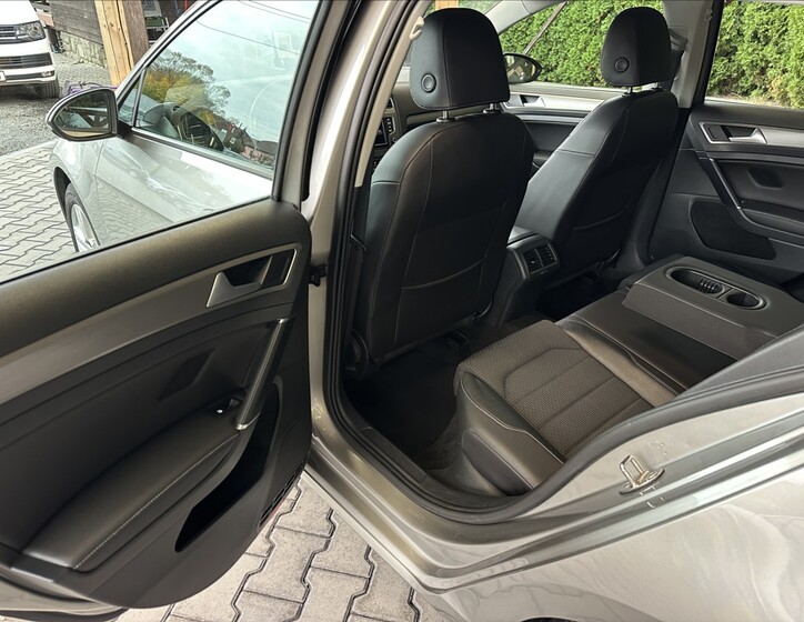 Volkswagen Golf 7
