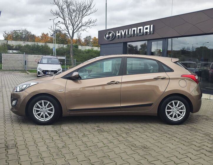 Hyundai i30 8