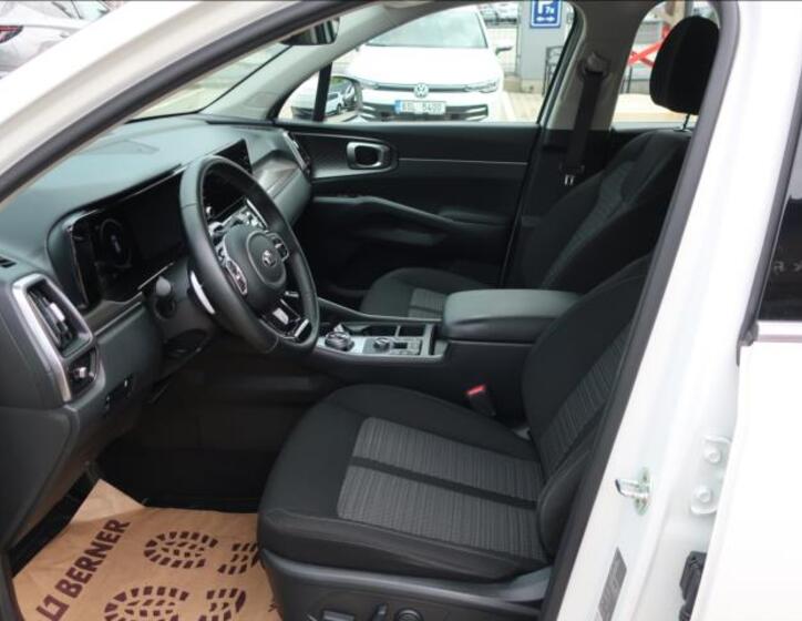 KIA Sorento 11