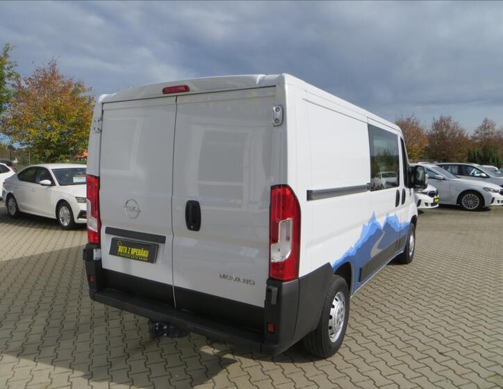 Opel Movano 17