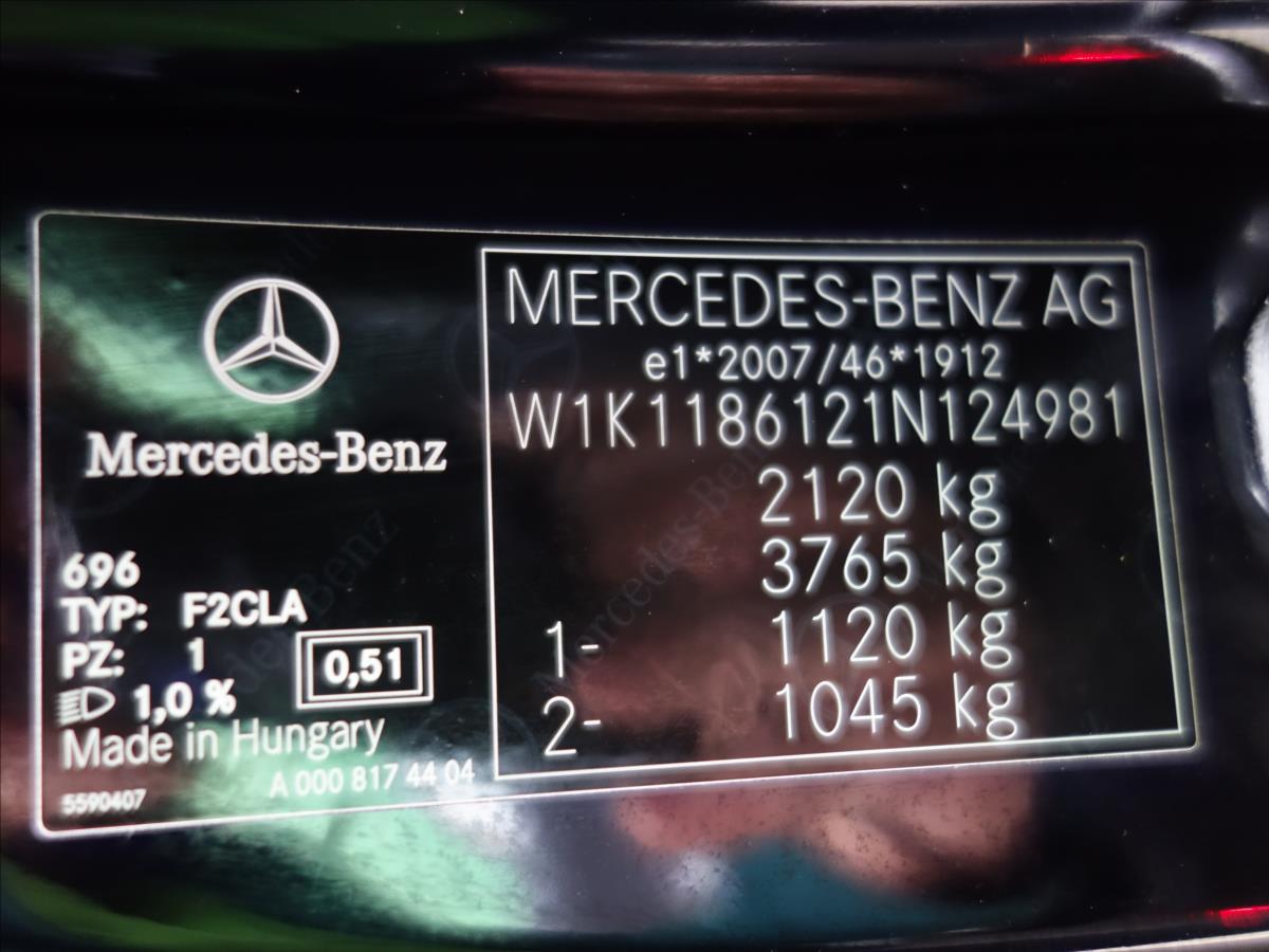 Mercedes-Benz CLA