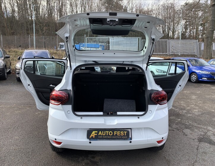 Dacia Sandero 20
