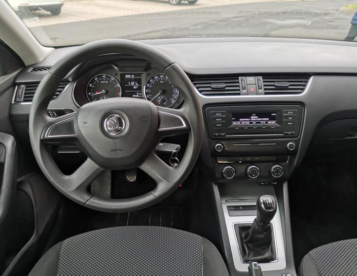 Škoda Octavia 14