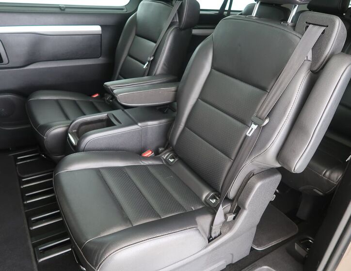 Toyota ProAce 10