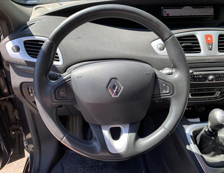 Renault Scénic 9