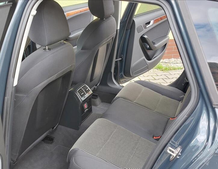 Audi A4 15