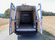 Volkswagen Crafter 9