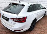 Škoda Superb 9