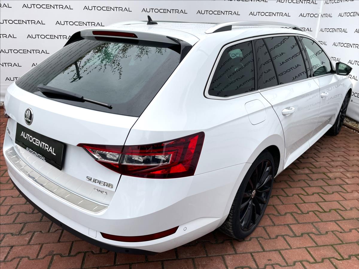 Škoda Superb