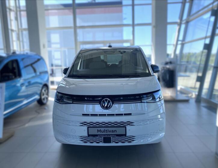 Volkswagen Multivan 15