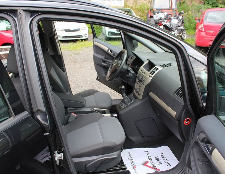 Opel Zafira 10