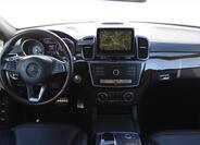 Mercedes-Benz GLS 18