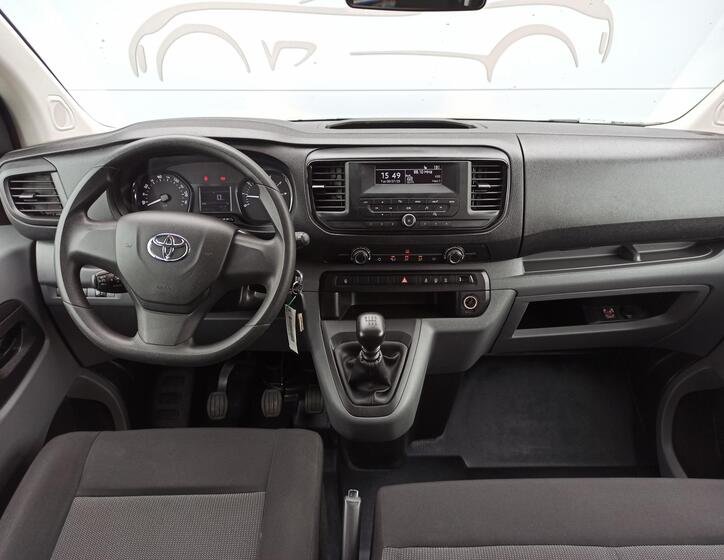 Toyota ProAce 12