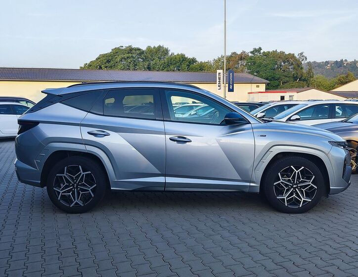 Hyundai Tucson 4