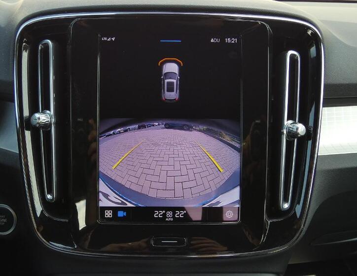 Volvo XC40 16