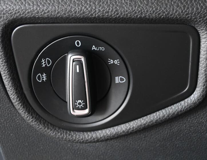 Volkswagen Touran 28