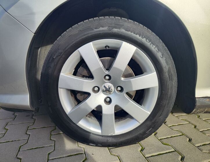 Peugeot 308 24