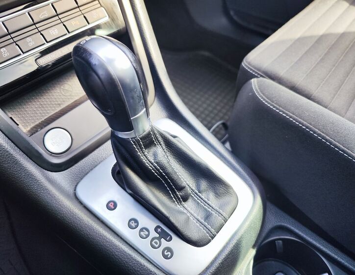 Volkswagen Sharan 25