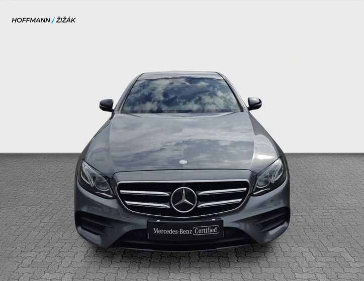 Mercedes-Benz Třídy E 2