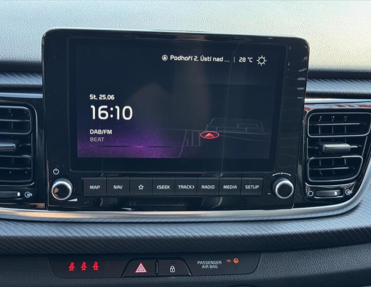 KIA Rio 16
