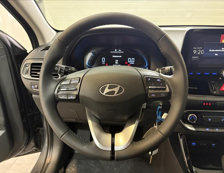 Hyundai i30 12