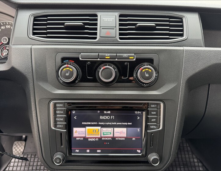 Volkswagen Caddy 39