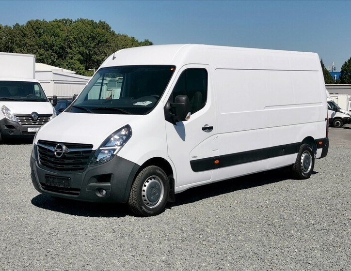 Opel Movano 1