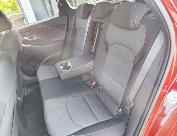Hyundai i30 10