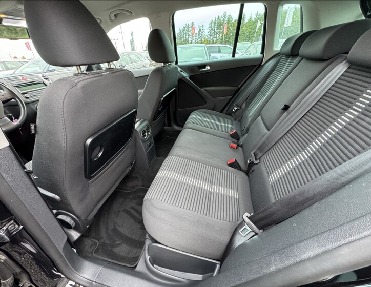 Volkswagen Tiguan 12