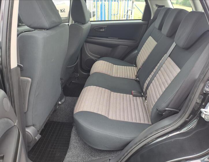 Fiat Sedici 6