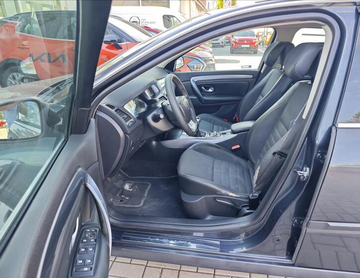 Renault Laguna 10