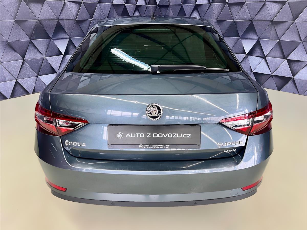 Škoda Superb