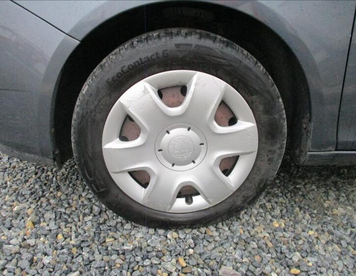 Škoda Roomster 13