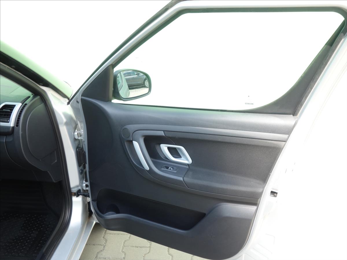 Škoda Roomster