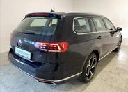 Volkswagen Passat 2