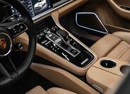 Porsche Panamera 23