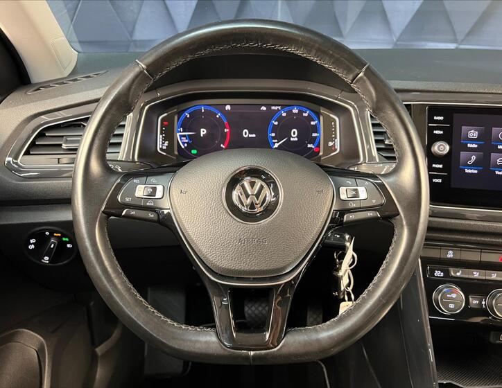 Volkswagen T-Roc 13