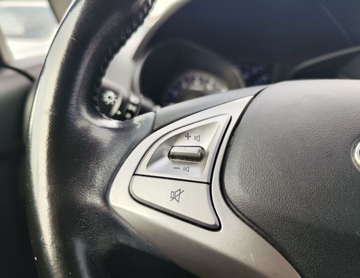 Hyundai ix20 19
