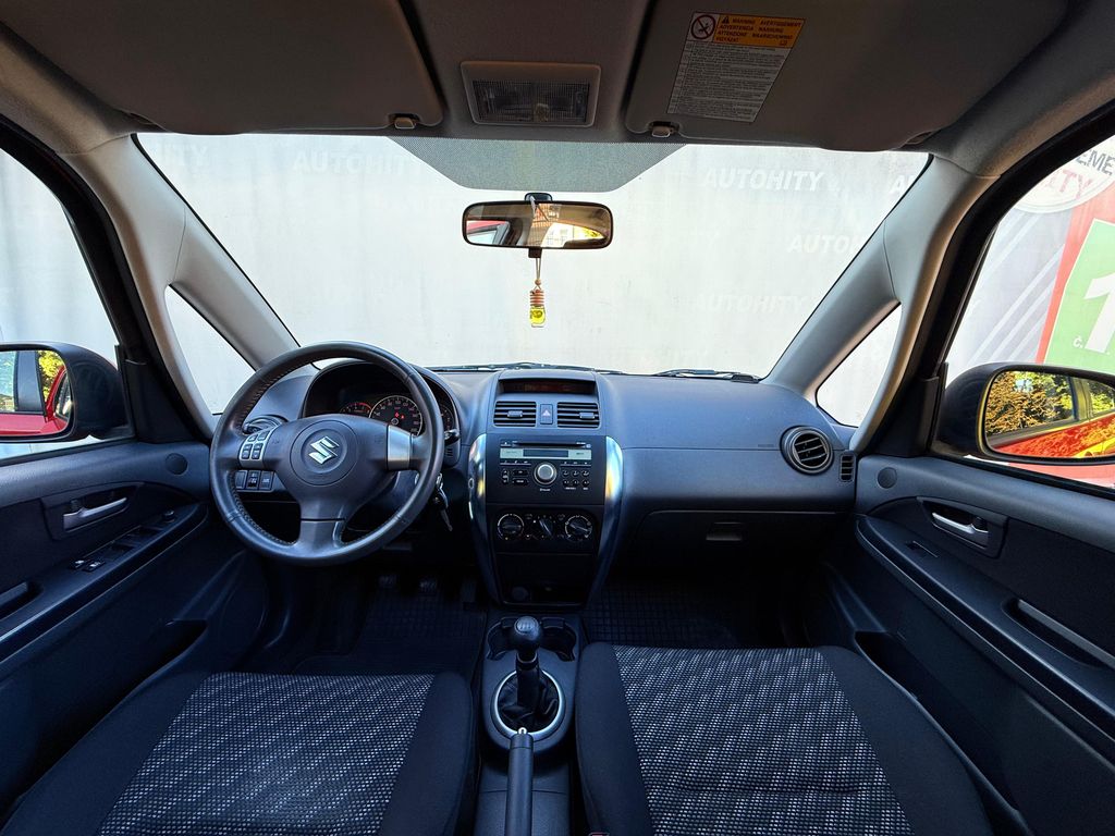 Suzuki SX4