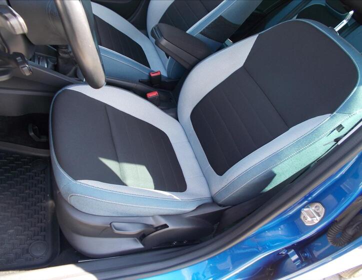 Škoda Fabia 19